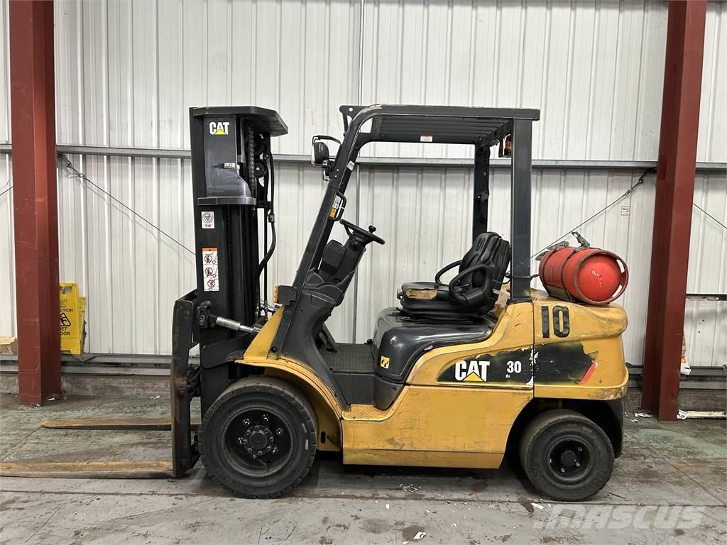 CAT GP30NT Carrelli elevatori GPL