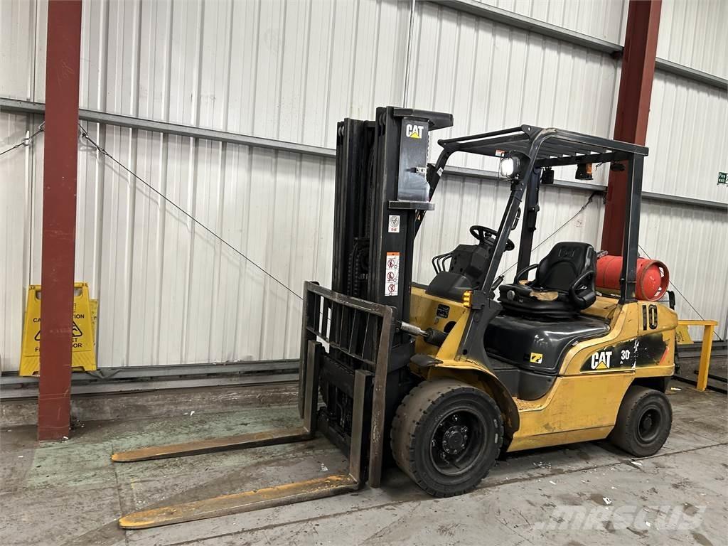 CAT GP30NT Carrelli elevatori GPL