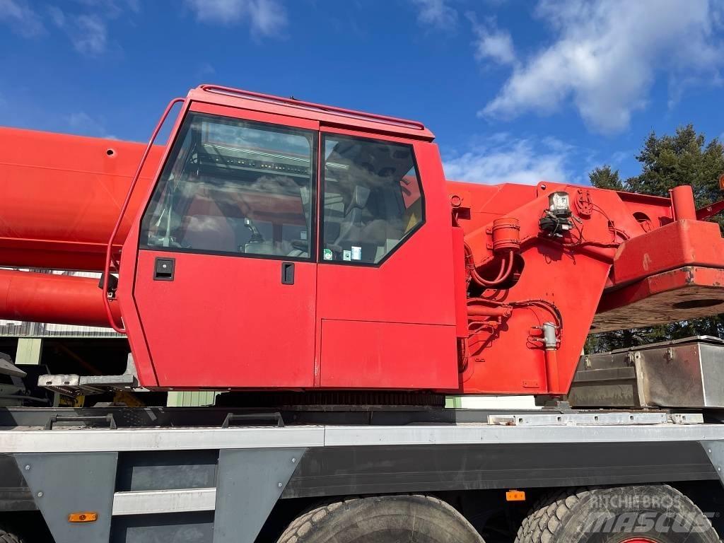 Liebherr LTM 1080-1 Gru per tutti i terreni