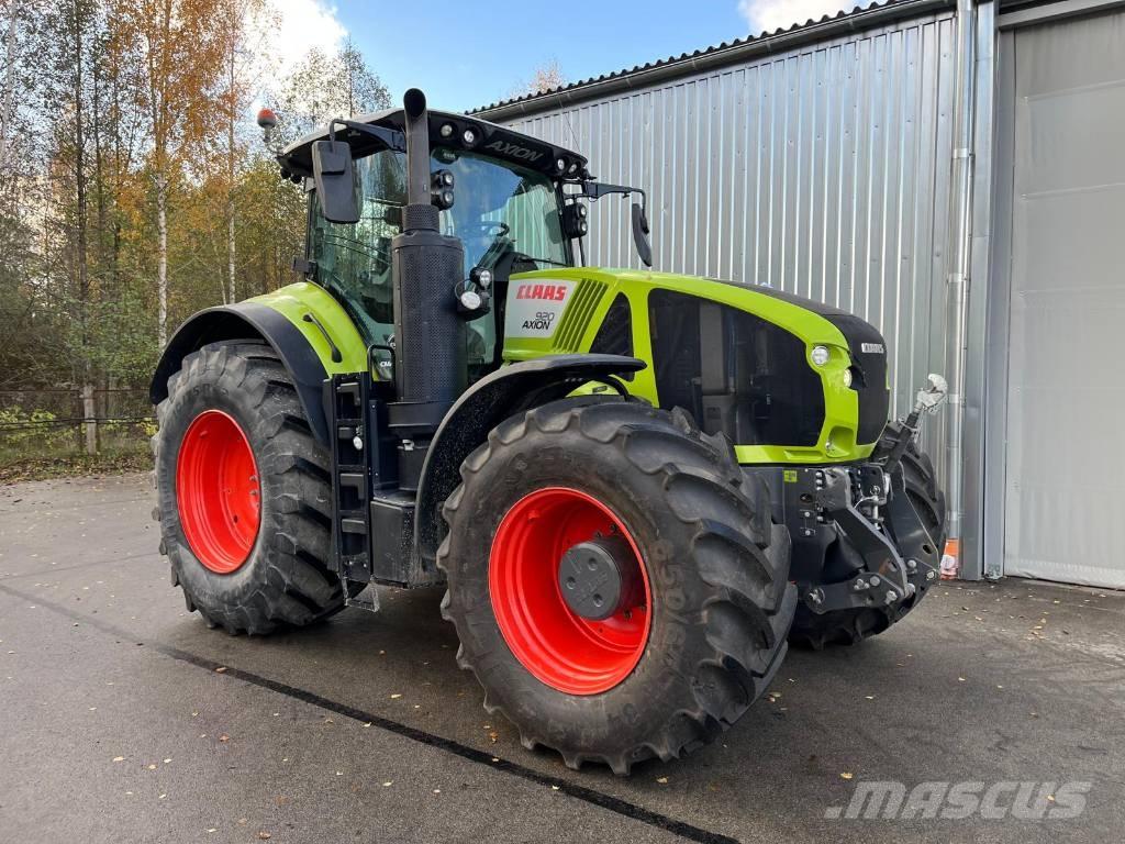 CLAAS Axion 920 Trattori