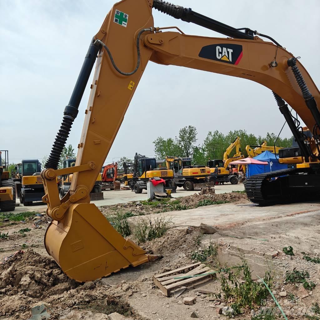 CAT 330D2 Escavatori cingolati