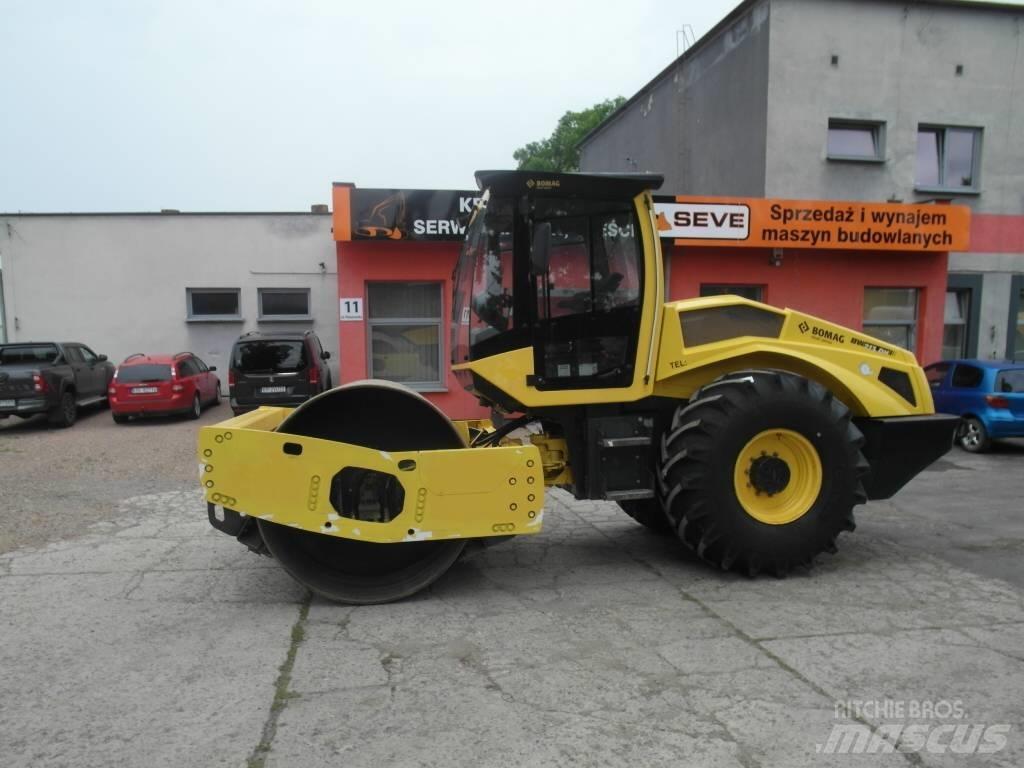 Bomag BW 213 DH-5 Rulli monotamburo