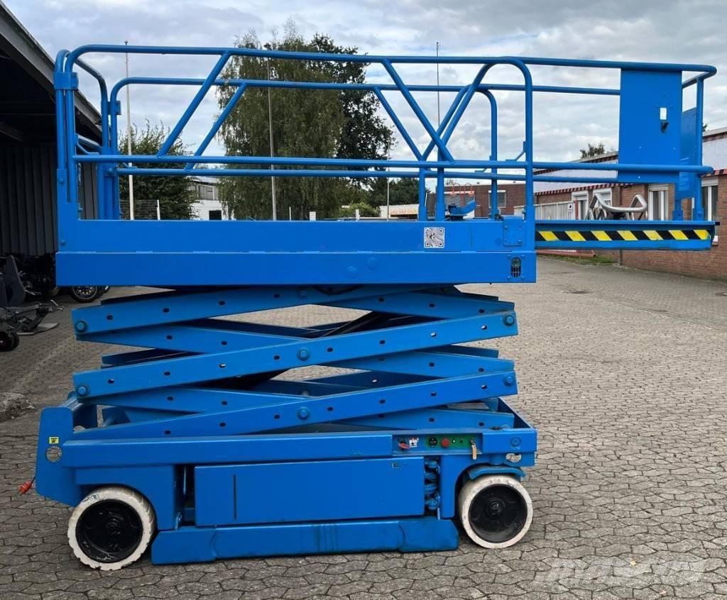 Genie 2032 Piattaforme a pantografo