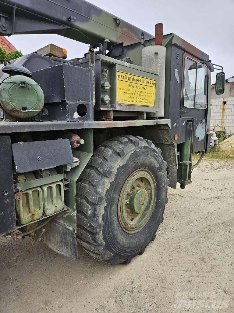 Liebherr UM 109 FKL Mini gru