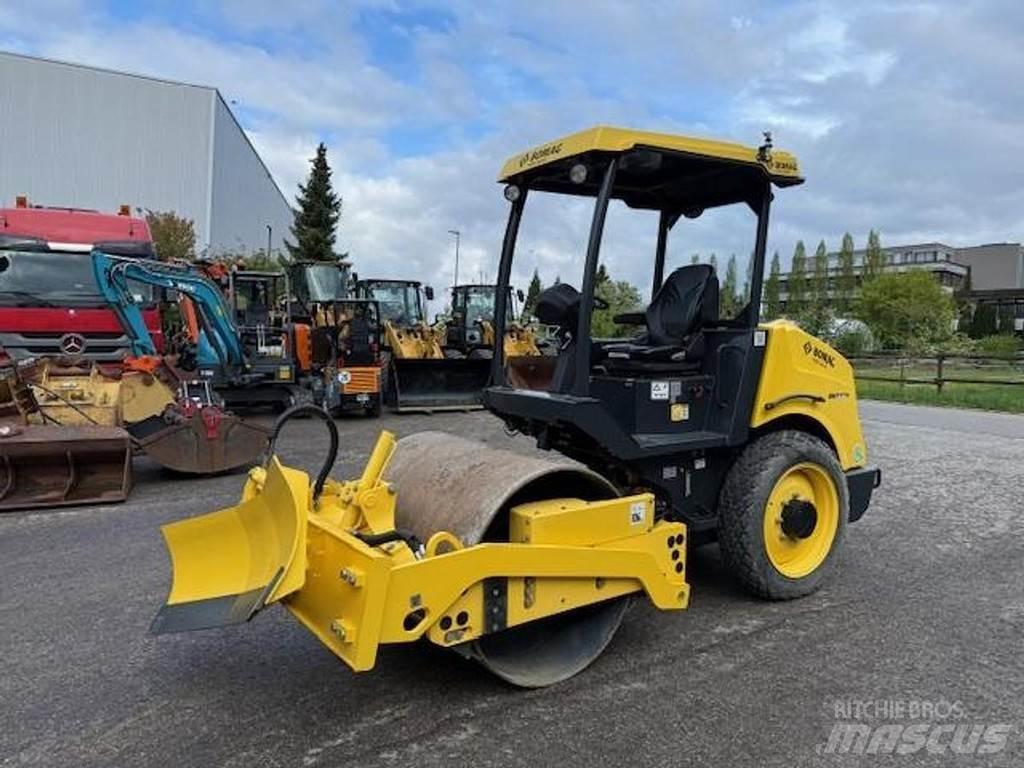 Bomag 124 DH-5 Rulli monotamburo