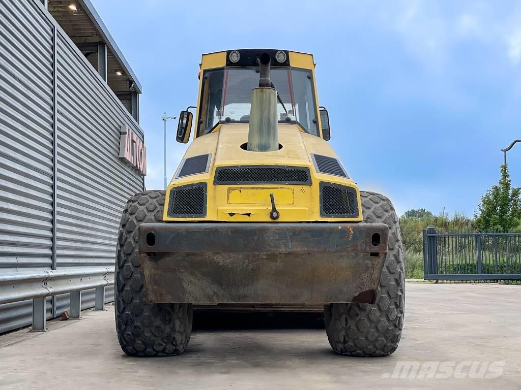 Bomag BW 213 DH-4 Rulli monotamburo