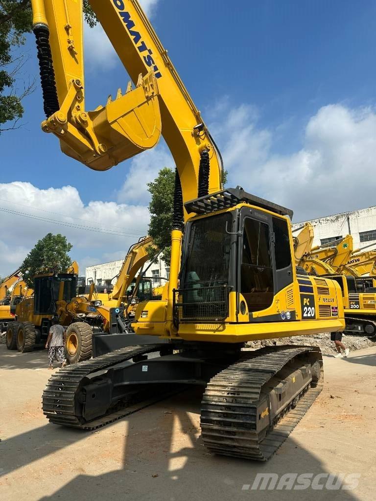 Komatsu PC220-8 Escavatori medi 7t - 12t