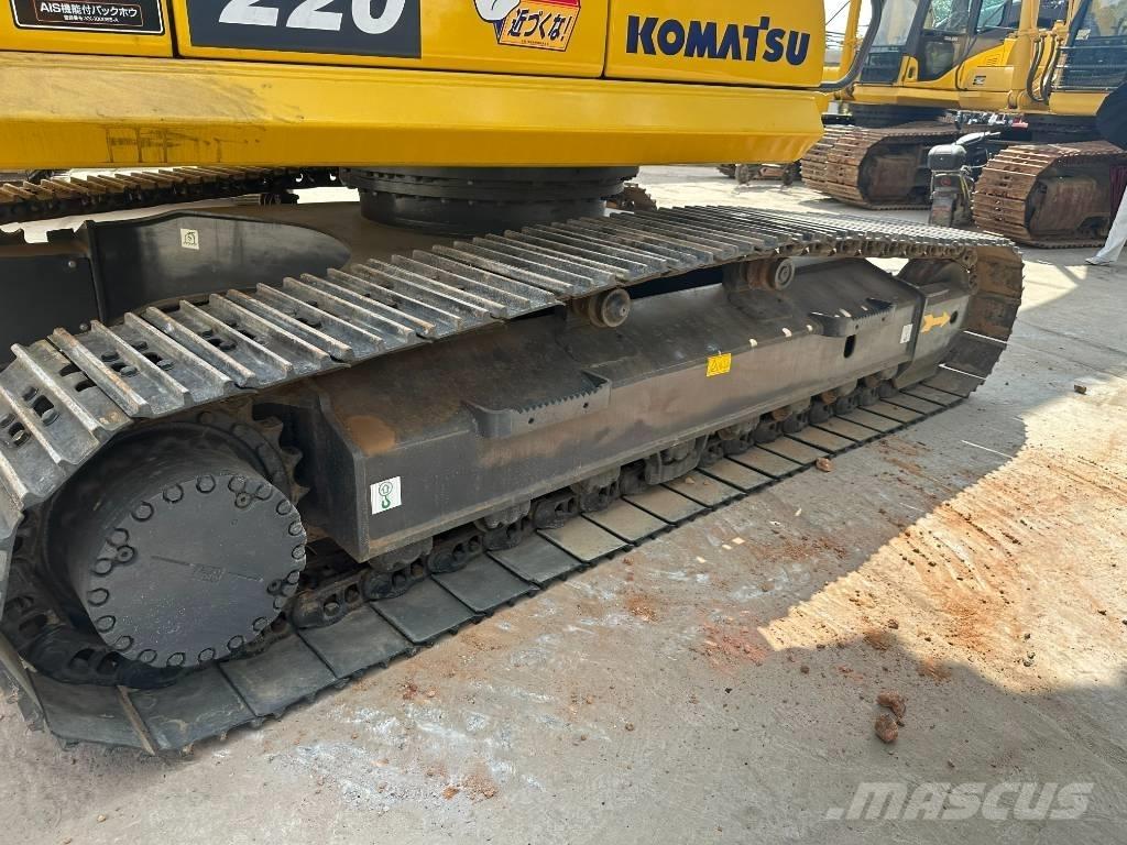 Komatsu PC220-8 Escavatori medi 7t - 12t
