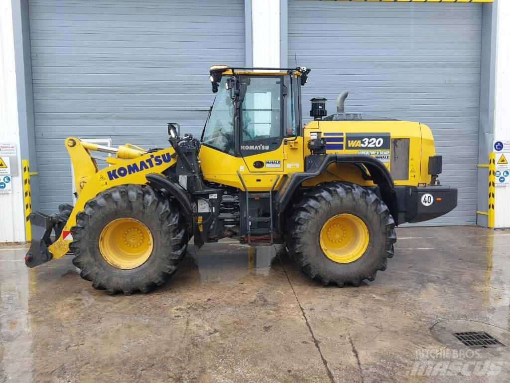 Komatsu WA320-8 Pale gommate