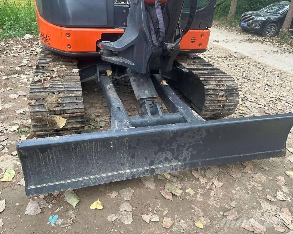 Hitachi ZX 50 U Miniescavatori