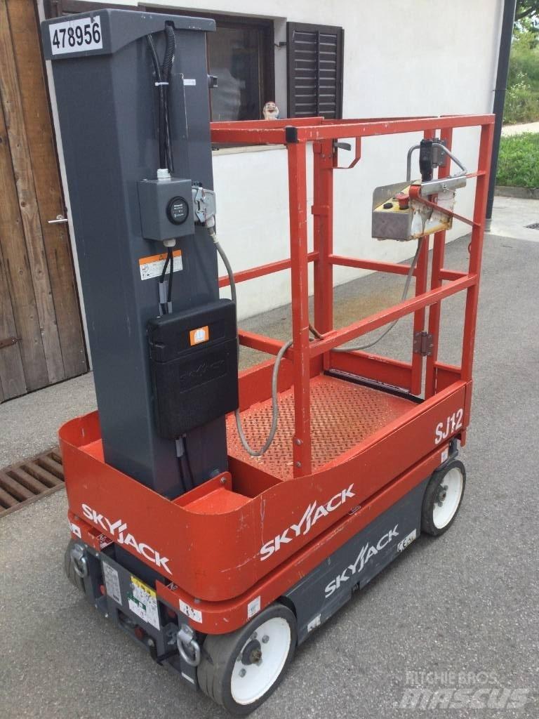SkyJack SJ 12 Piattaforme a pantografo