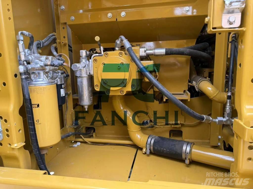 CAT CAT320 Escavatori medi 7t - 12t