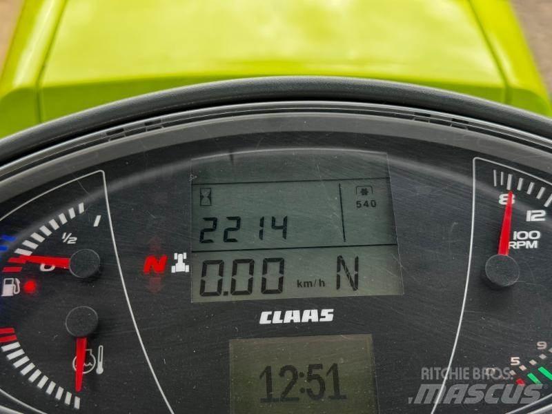 CLAAS AXION 870 Trattori