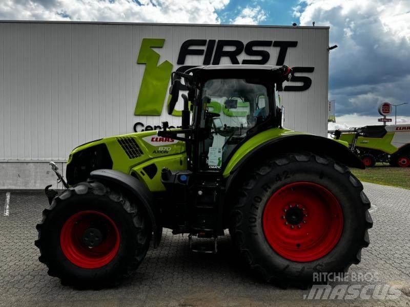 CLAAS AXION 870 Trattori