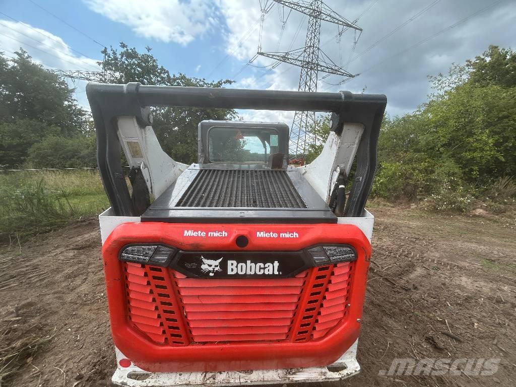 Bobcat T76 Pale cingolate
