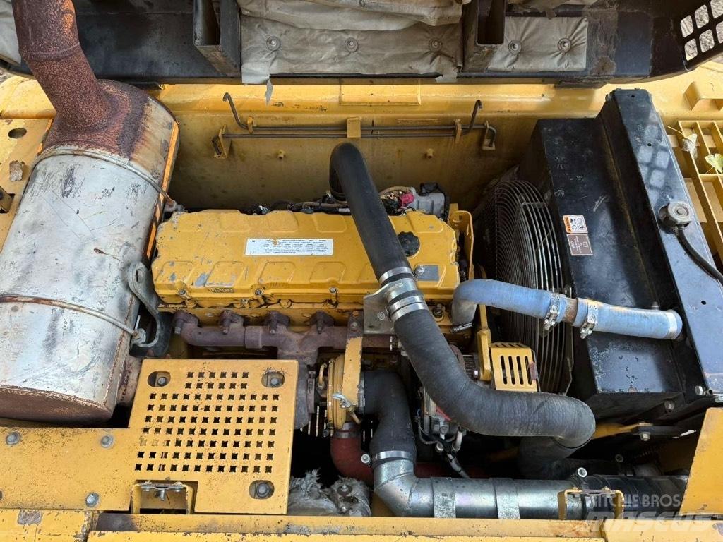 CAT 330CL Escavatori cingolati