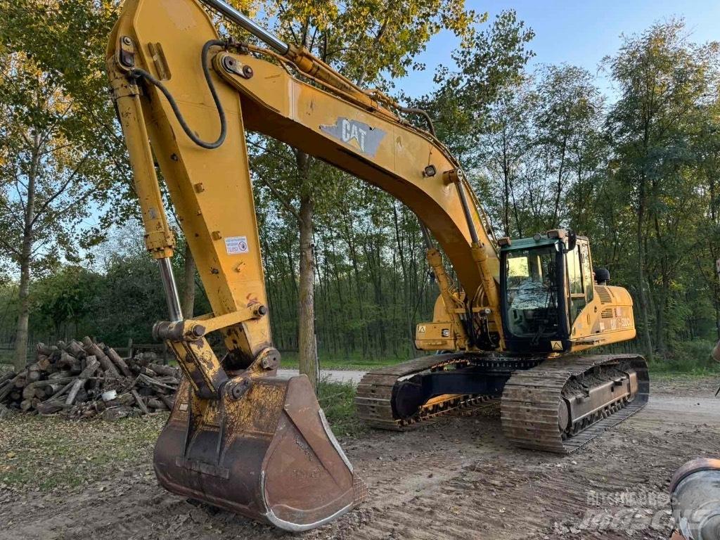CAT 330CL Escavatori cingolati