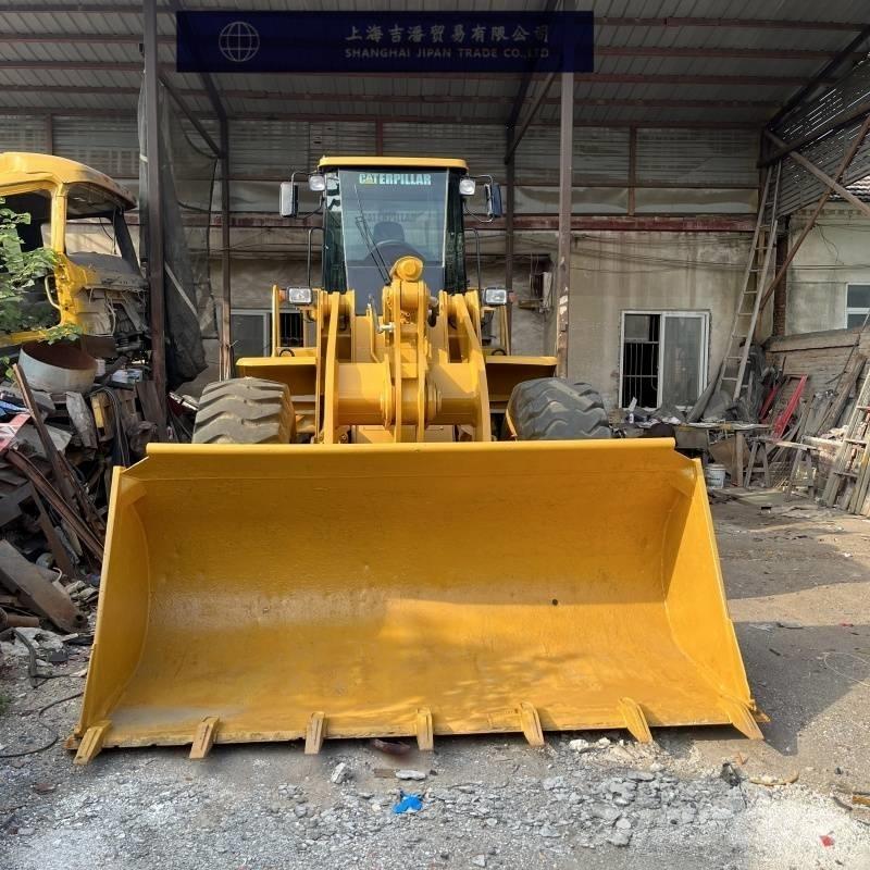 CAT 966 H Pale gommate