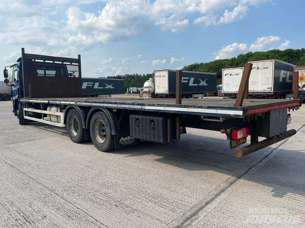 DAF CF330 Camion con sponde ribaltabili