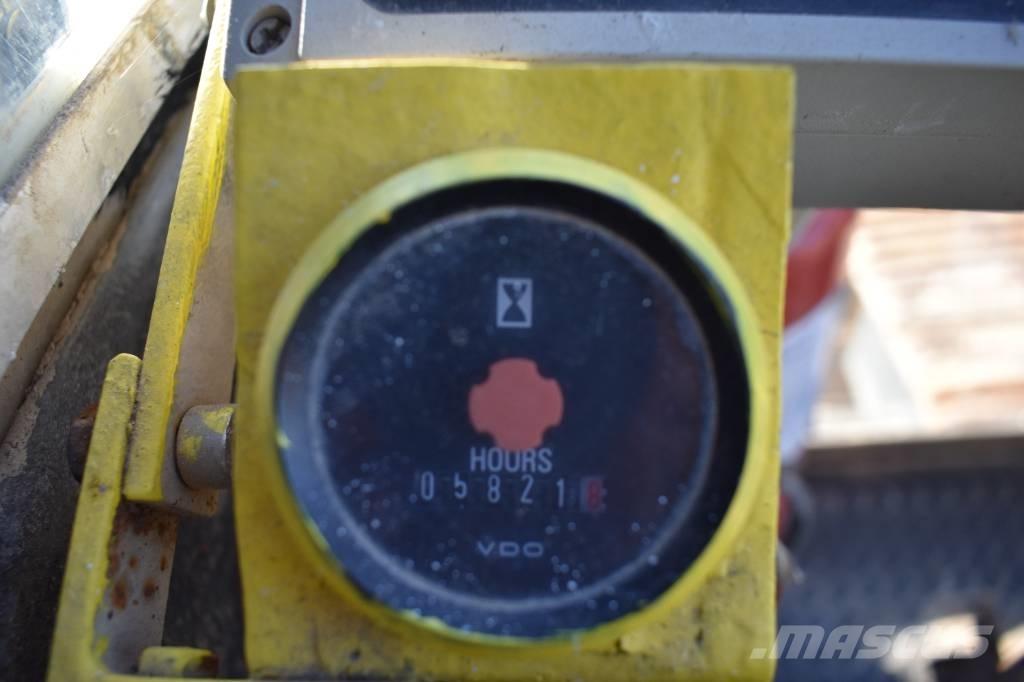 Hitachi KH 230-3 Gru cingolate