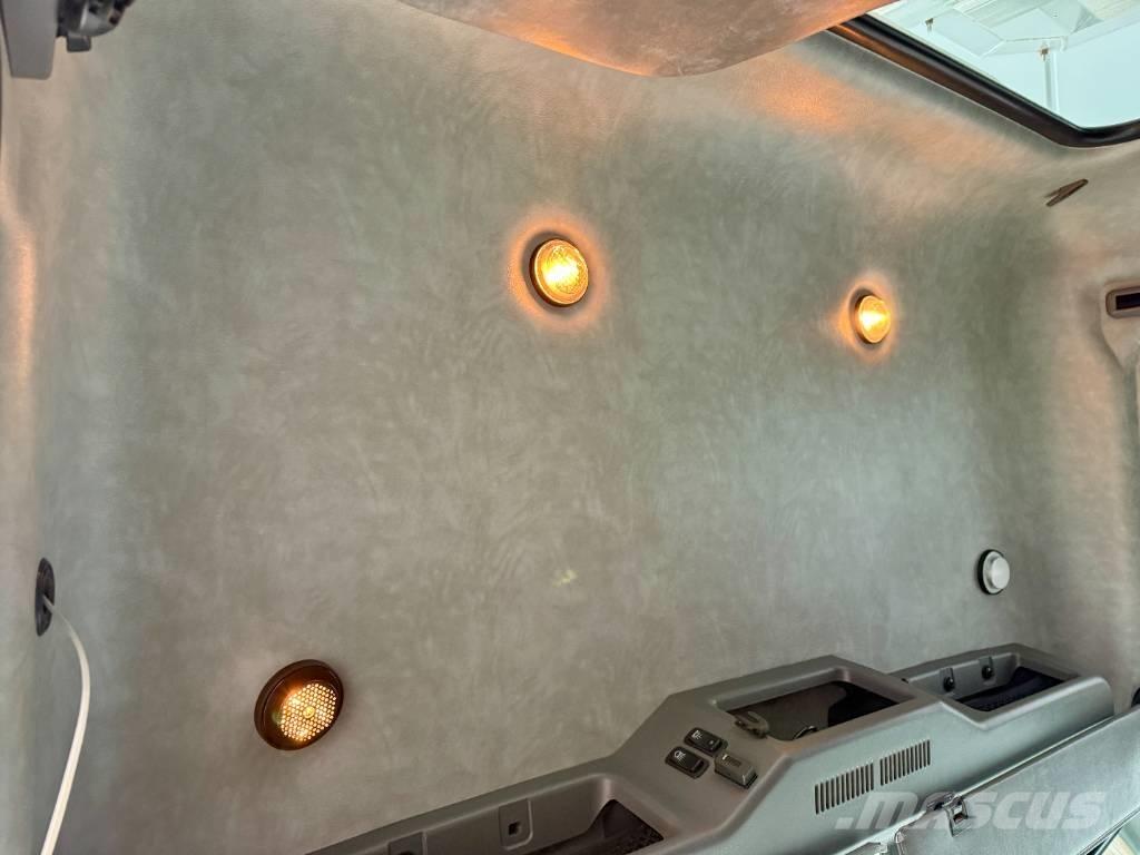 Mack GU813 Motrici e Trattori Stradali