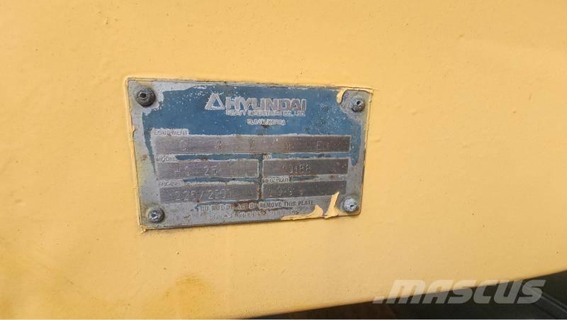 Hyundai HC 25 Gru cingolate