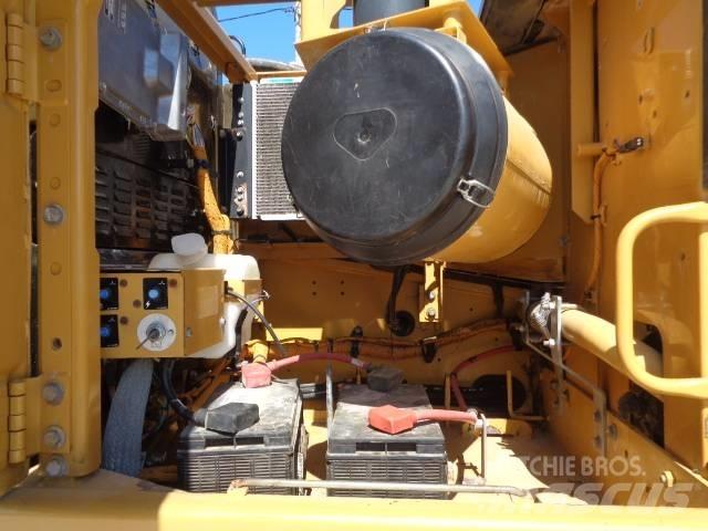 CAT 330 D L Escavatori cingolati