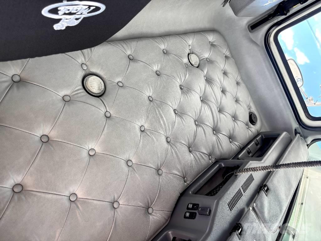 Mack CHU 613 Motrici e Trattori Stradali