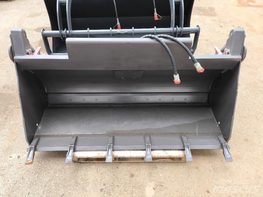 Mecalac 0.65m3 4in1 Benne
