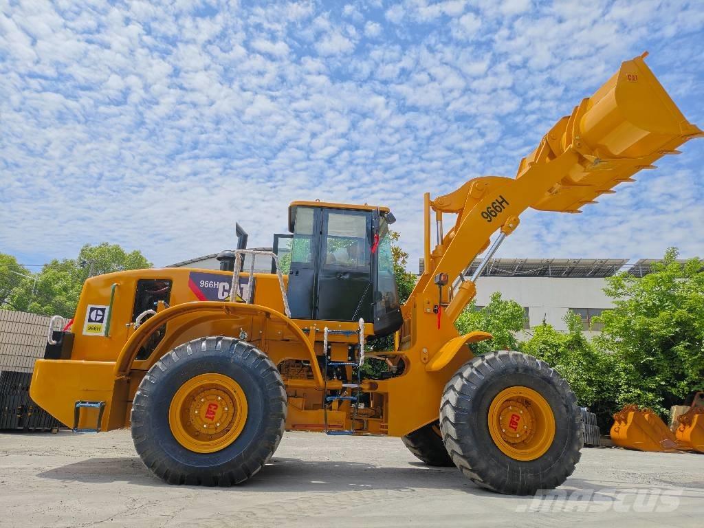 CAT 966 H Pale gommate