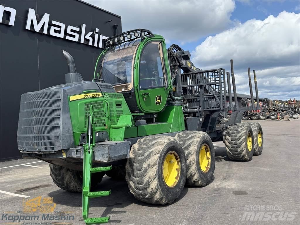 John Deere 1210G Forwarder