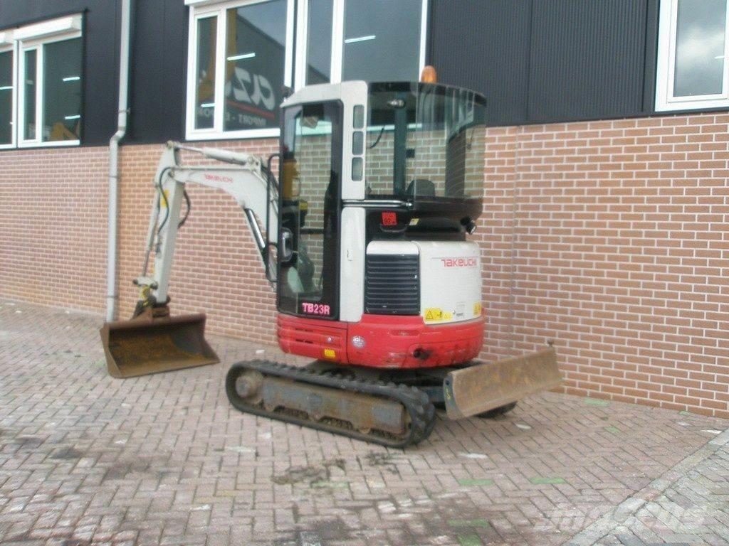 Takeuchi TB23R Miniescavatori