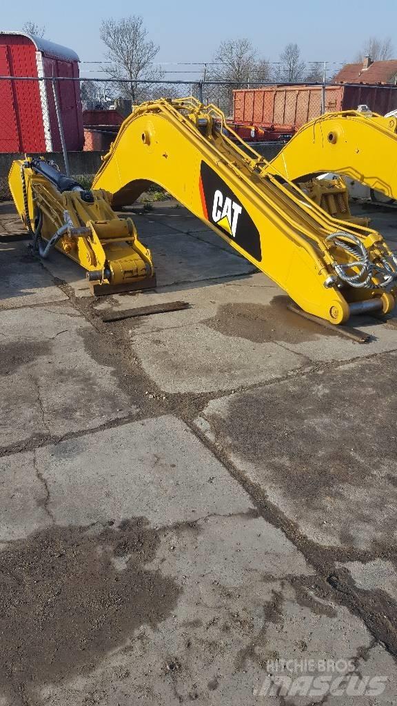 CAT 320D Arm Retroescavatori