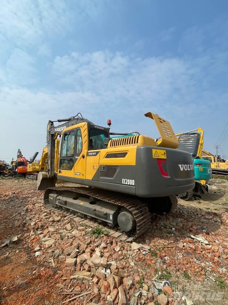Volvo EC 200 Escavatori cingolati