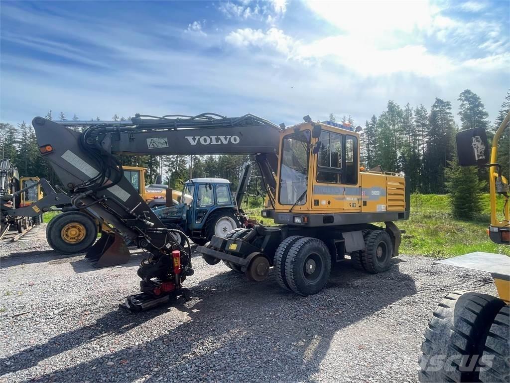 Volvo EW 200 4x4 Escavatori gommati
