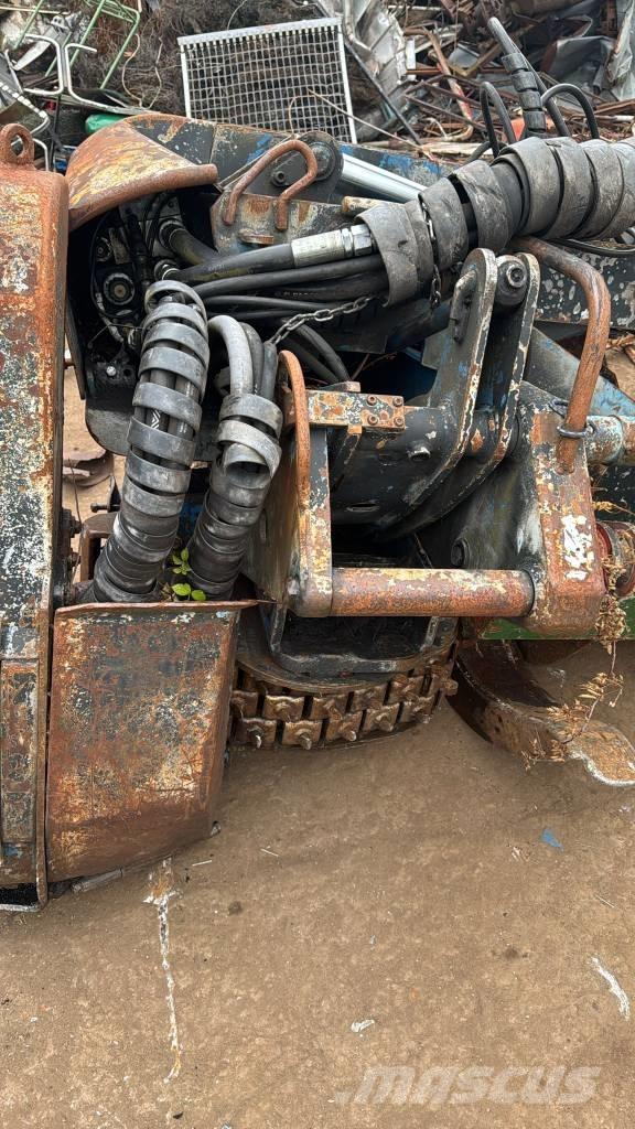 Volvo 34 Decespugliatrici e trinciatrici idrauliche