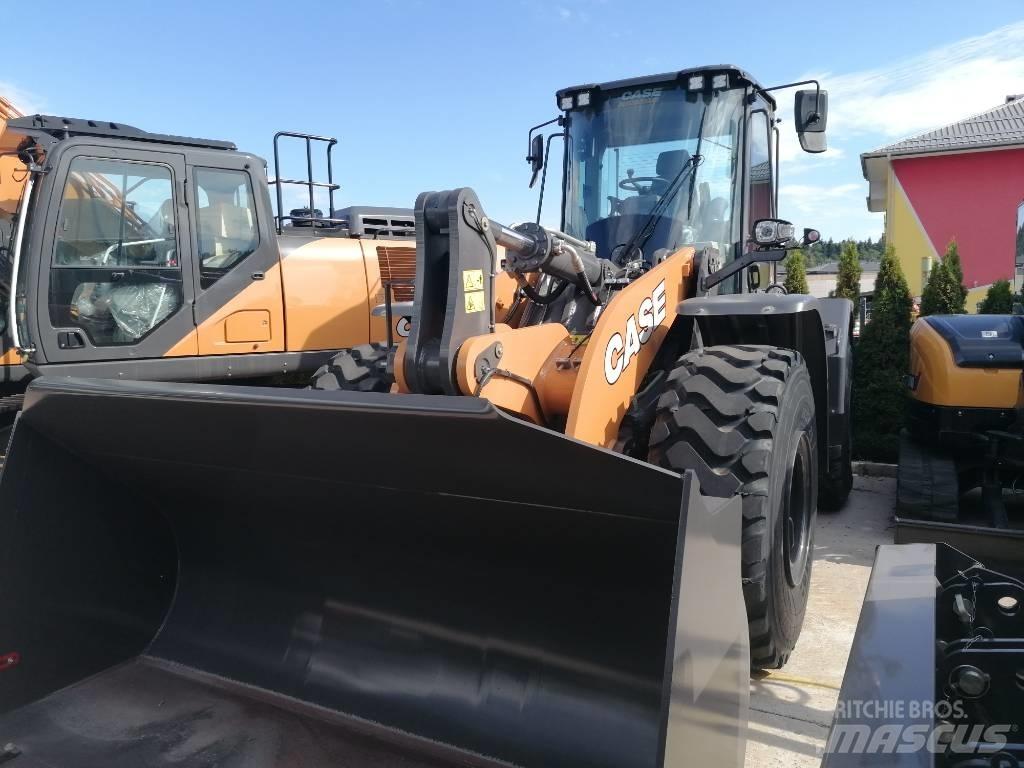 CASE 921 G Pale gommate