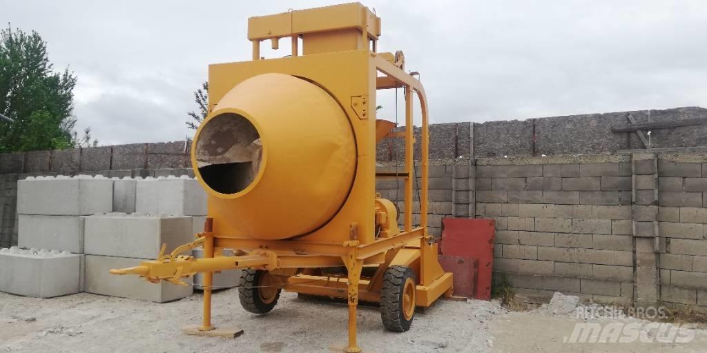 Liebherr RMA 500/750 Autobetoniere