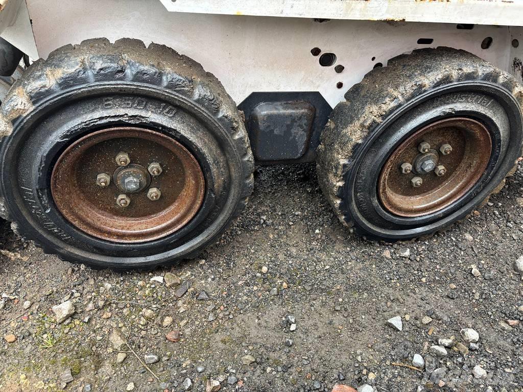 Bobcat S 70 Mini Pale Gommate