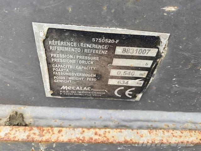 Mecalac 12 MTX Escavatori gommati