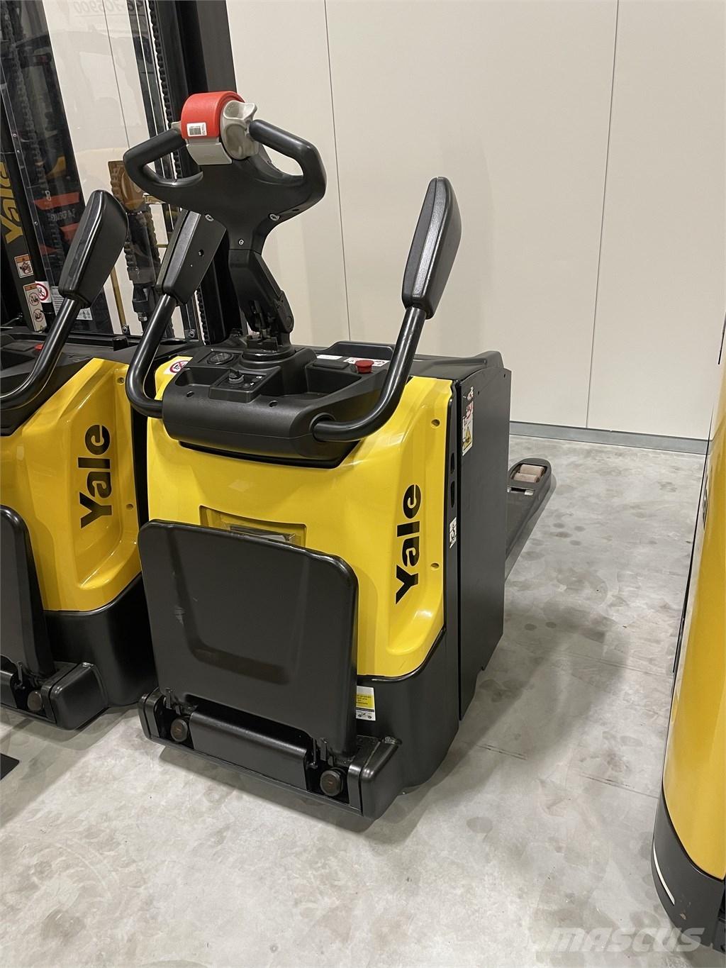 Hyster P2,5S Carrelli elevatori bassi a piattaforma
