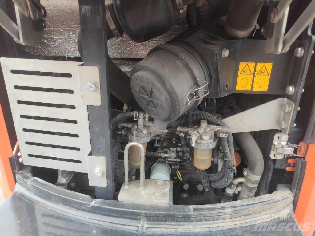 Hitachi ZX 26 U-6 Miniescavatori