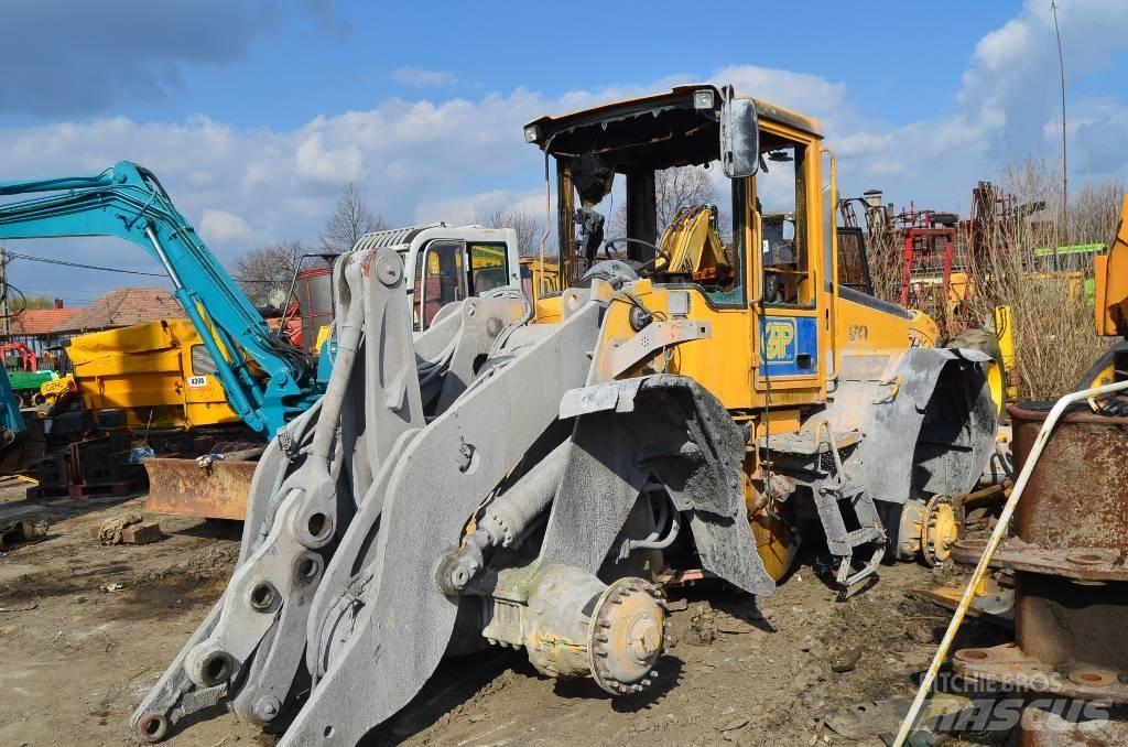 Volvo L110E Pale gommate