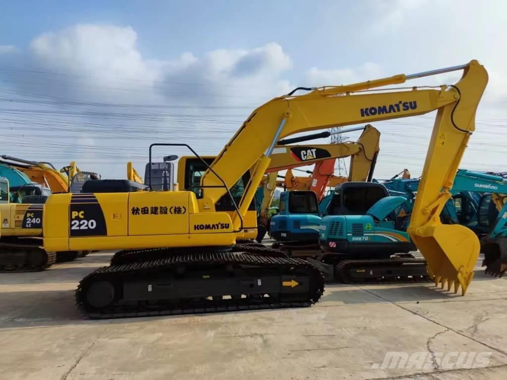 Komatsu PC 220 Escavatori cingolati