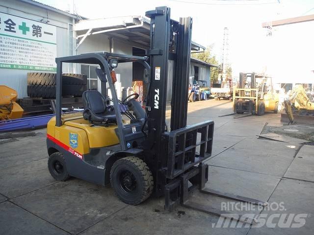TCM FD25T3 Carrelli elevatori diesel