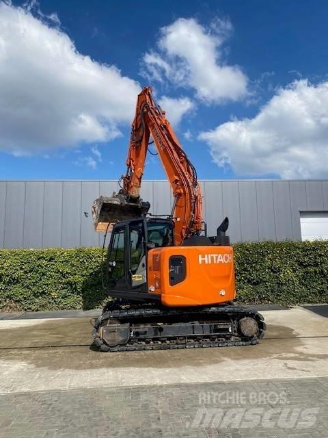 Hitachi 135US-6 Escavatori cingolati