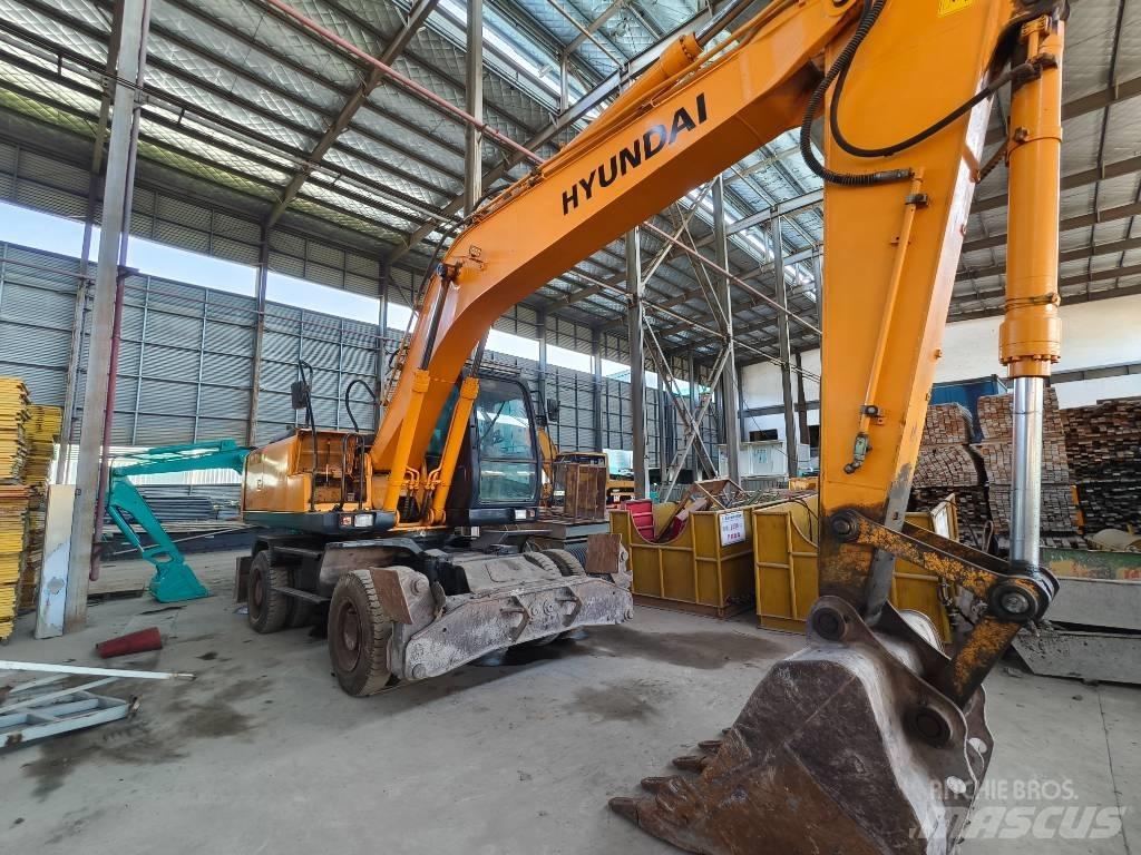 Hyundai R210w-7 Escavatori gommati
