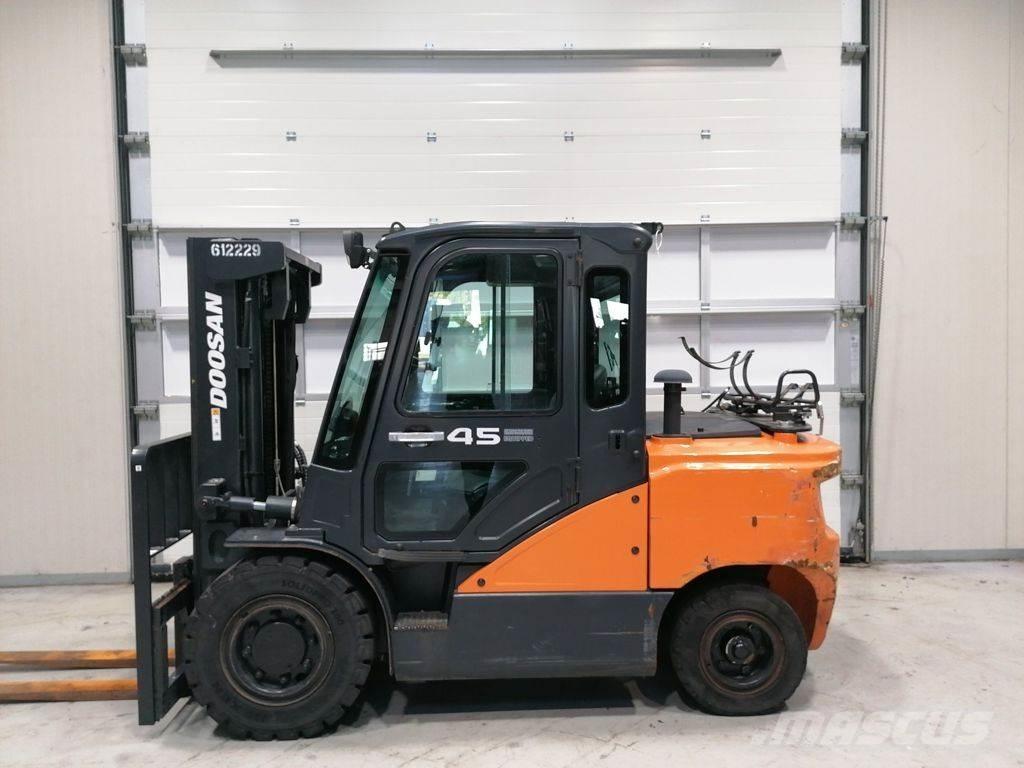 Doosan G45SC-7 Carrelli elevatori GPL