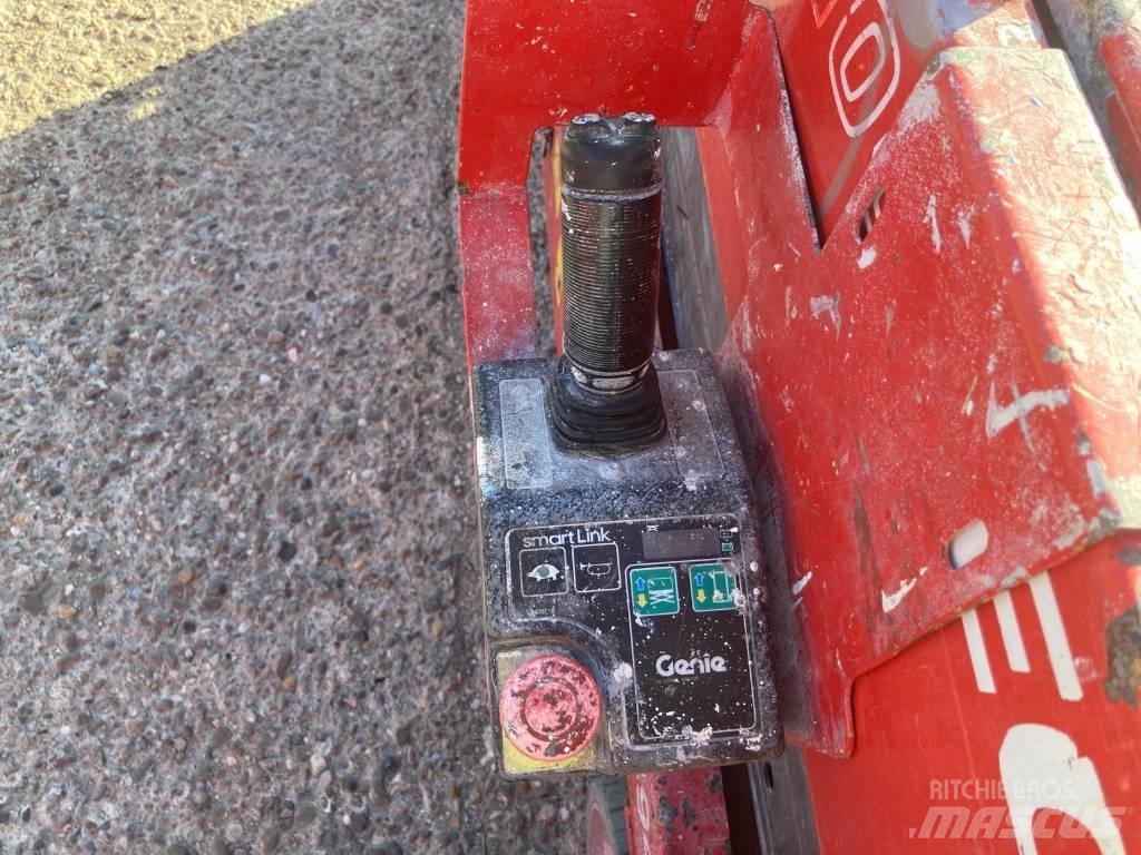 Manitou 100 SEC Piattaforme a pantografo