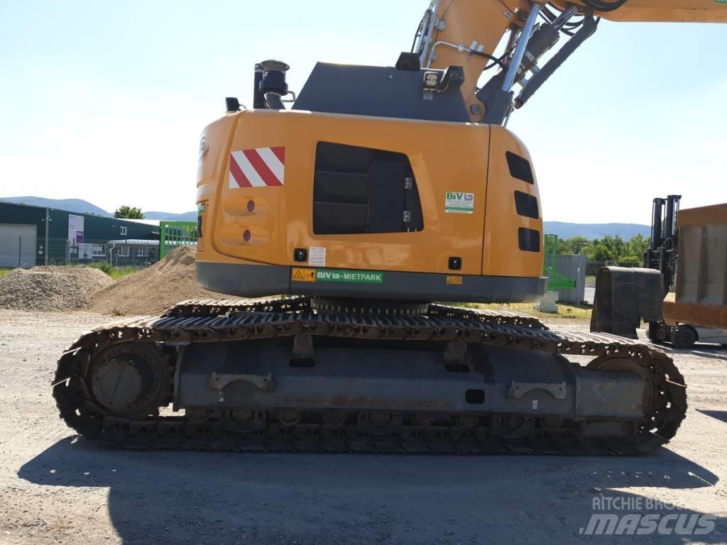 Liebherr R 926 Escavatori cingolati